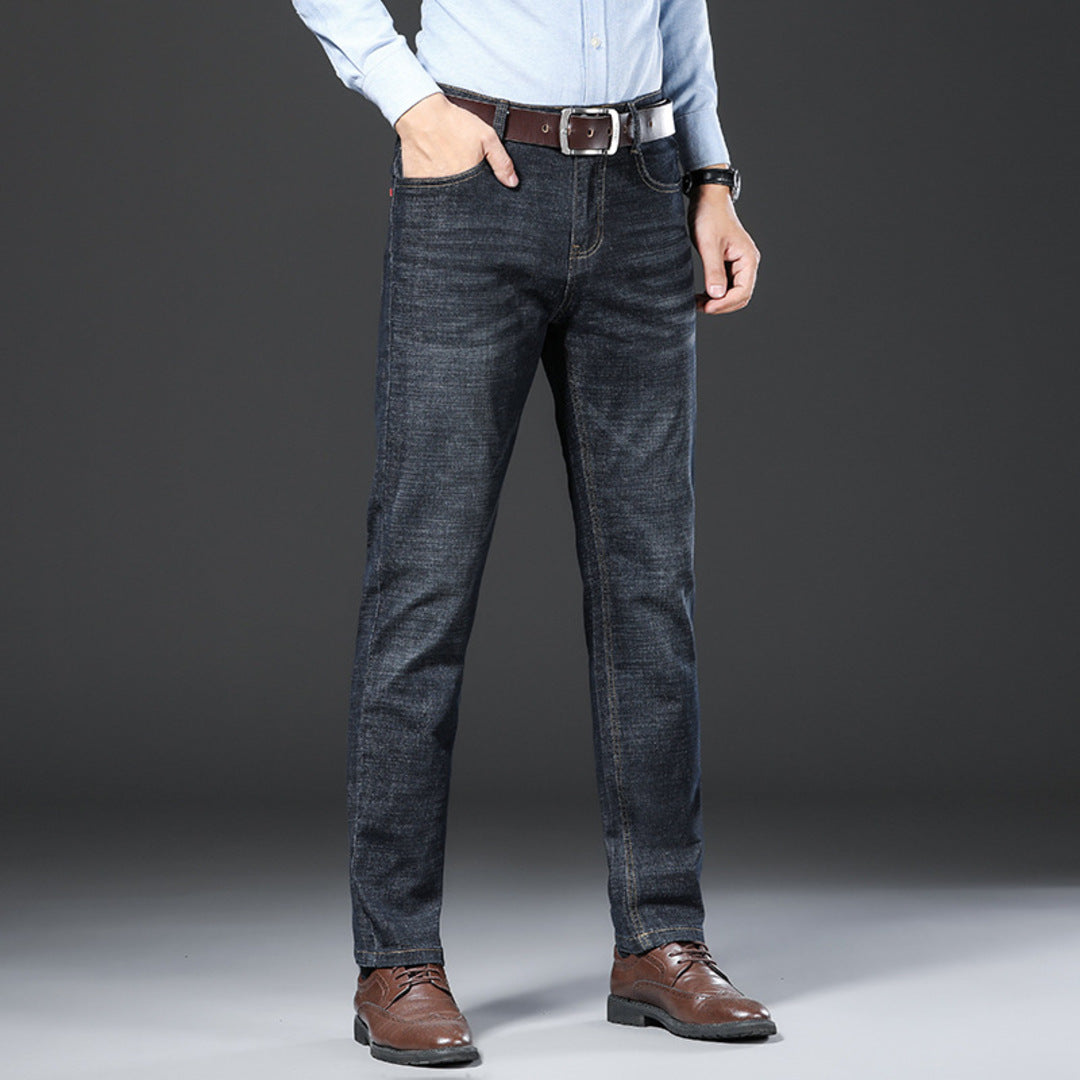 RELAXED STRAIGHT JEANS